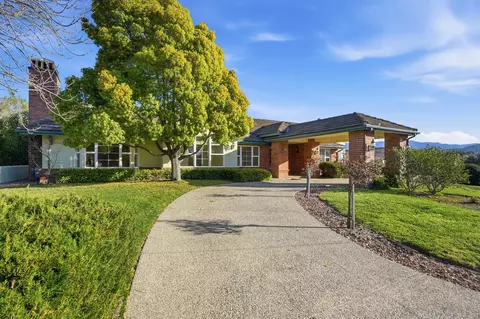 312 Freya Dr, Solvang, CA 93463