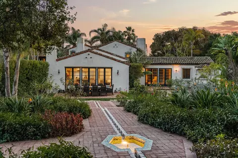 Exterior - 1284 Mesa Rd, Montecito, CA 93108 photo 4 of 9
