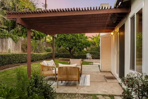 Exterior - 5474 Berkeley Rd, Santa Barbara, CA 93111 photo 9 of 10