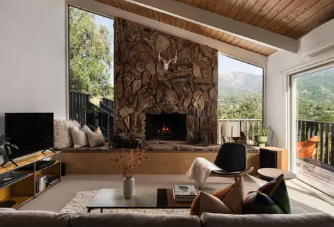 1512 Hillcrest Rd, Santa Barbara, CA 93103