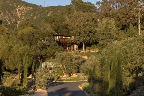 Exterior - 3091 Hidden Valley Ln, Montecito, CA 93108 photo 16 of 22