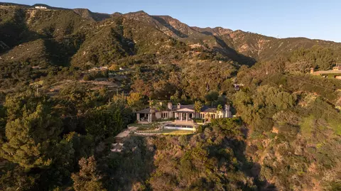 View/Area - 3091 Hidden Valley Ln, Montecito, CA 93108 photo 1 of 5