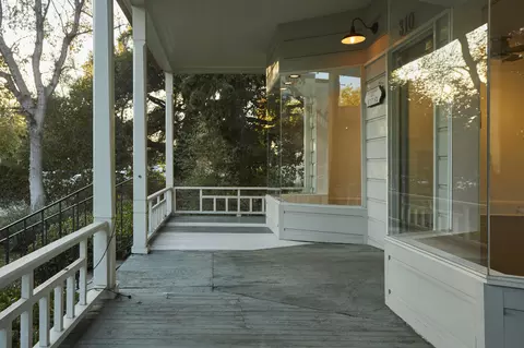 Exterior - 310 E Matilija St, Ojai, CA 93023 photo 5 of 7