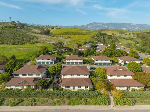 View/Area - 319 Northgate Dr #A, Goleta, CA 93117 photo 6 of 17