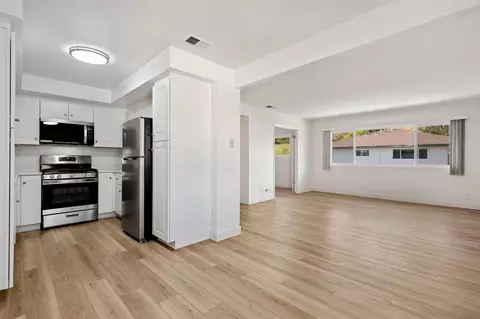 Living - 313 Northgate Dr #D, Goleta, CA 93117 photo 5 of 5