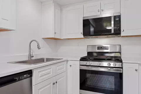 Kitchen - 313 Northgate Dr #D, Goleta, CA 93117 photo 2 of 2