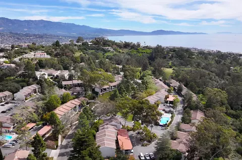 984 Miramonte Dr #4, Santa Barbara, CA 93109