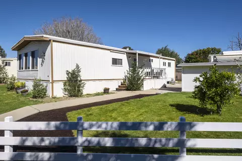 80 Zaca St #SPC 62, Buellton, CA 93427