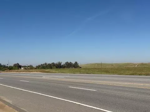 5901 Comanche Dr, Bakersfield, CA 93306 photo 10