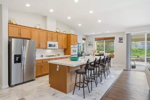 Kitchen - 521 Y Pl, Lompoc, CA 93436 photo 1 of 3