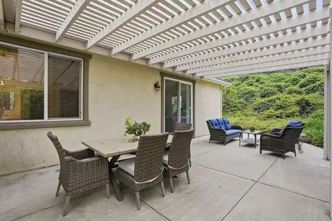Exterior - 521 Y Pl, Lompoc, CA 93436 photo 6 of 11