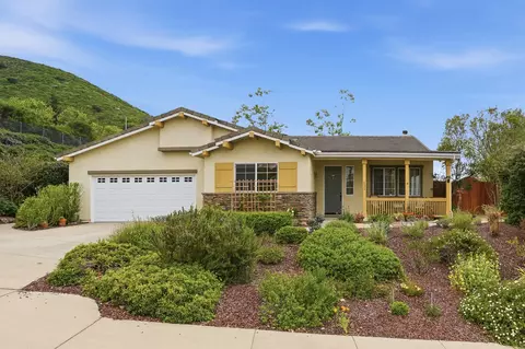 521 Y Pl, Lompoc, CA 93436