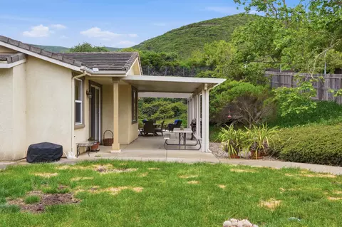 Exterior - 521 Y Pl, Lompoc, CA 93436 photo 10 of 11