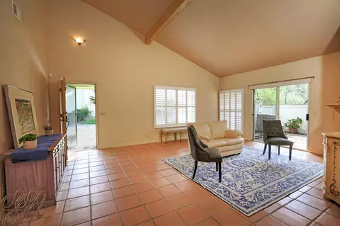 2089 Village Ln, Solvang, CA 93463