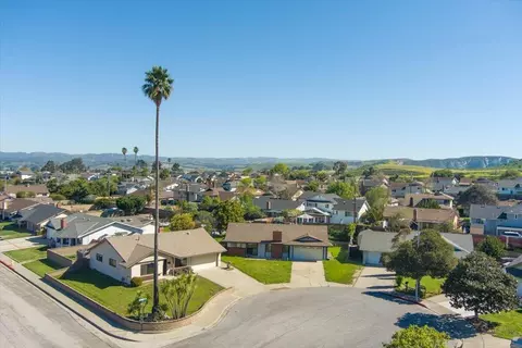 View/Area - 1601 Barrington Ct, Lompoc, CA 93436 photo 6 of 6