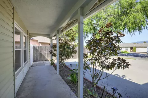 Exterior - 4873 Rhoads Ave, Goleta, CA 93111 photo 2 of 5