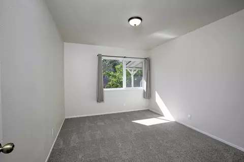 Bedroom - 4873 Rhoads Ave, Goleta, CA 93111 photo 2 of 5