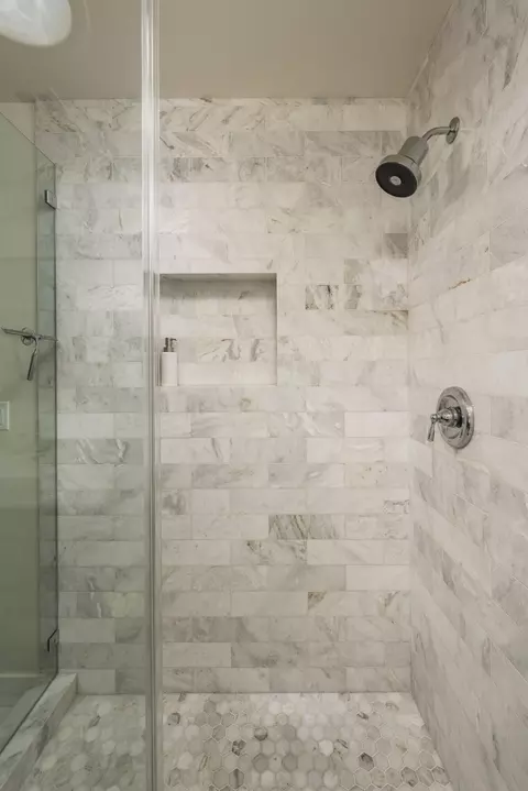 Bath - 571 Windsor Ave, Goleta, CA 93117 photo 2 of 3