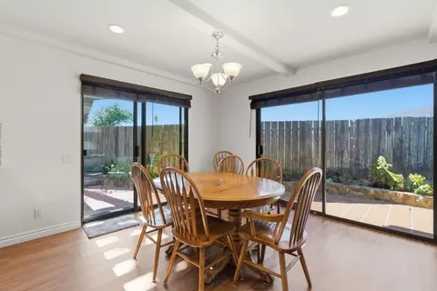 Dining - 4436 Mesa Ln, Carpinteria, CA 93013 photo 2 of 3