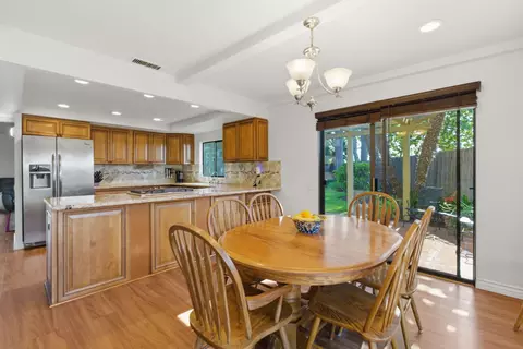 Dining - 4436 Mesa Ln, Carpinteria, CA 93013 photo 1 of 3
