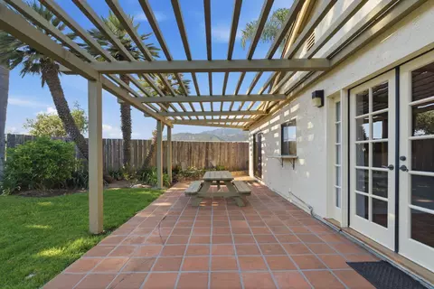 Exterior - 4436 Mesa Ln, Carpinteria, CA 93013 photo 3 of 7