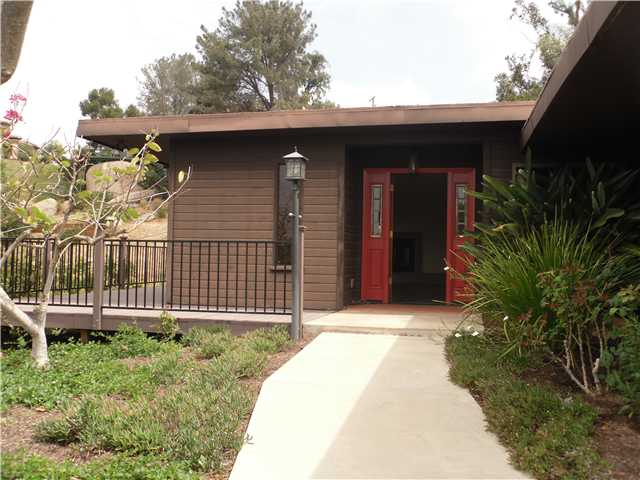 5155 Mesa Ter, La Mesa, CA 91941 photo 2