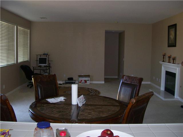 1033 Boulder Pl, Oceanside, CA 92057 photo 3