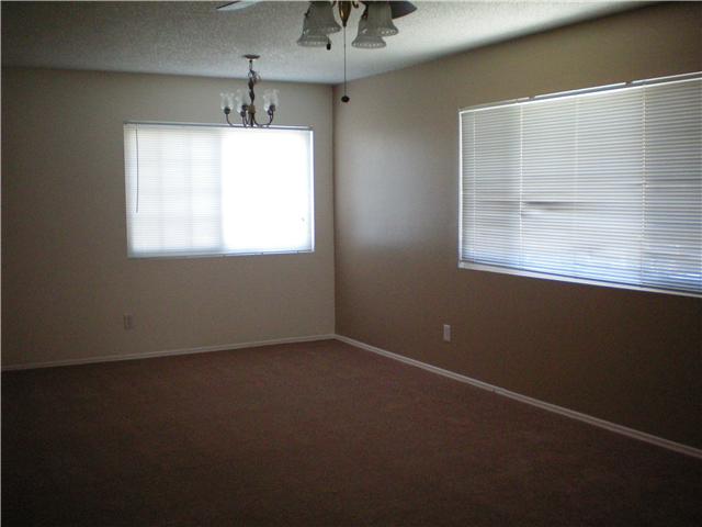 2366 Yucca Hill Rd, Alpine, CA 91901 photo 2