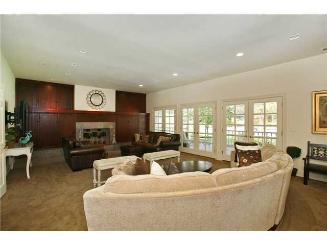 13579 Del Poniente Rd, Poway, CA 92064 photo 6