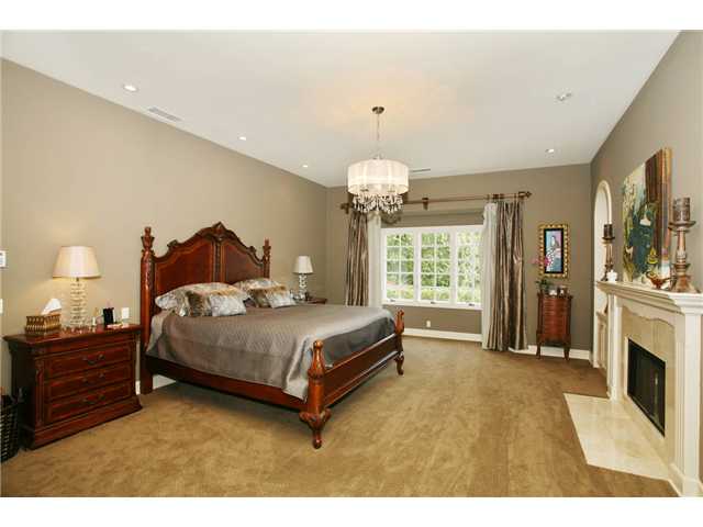 13579 Del Poniente Rd, Poway, CA 92064 photo 13