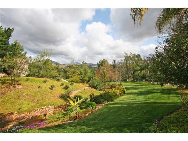 13579 Del Poniente Rd, Poway, CA 92064 photo 23