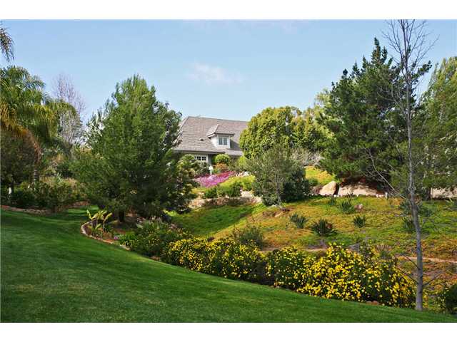 13579 Del Poniente Rd, Poway, CA 92064 photo 22