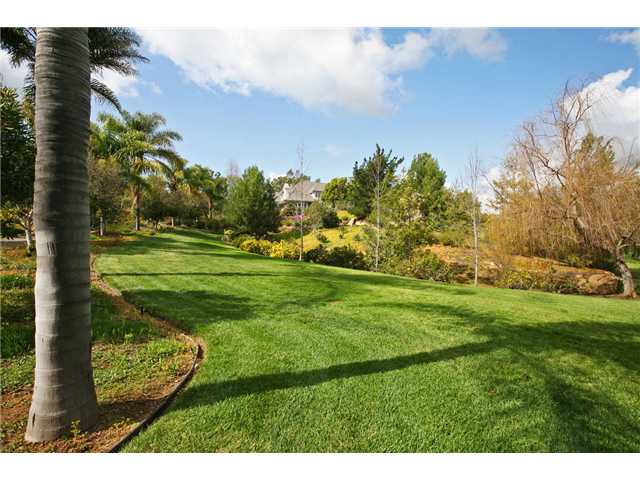13579 Del Poniente Rd, Poway, CA 92064 photo 24