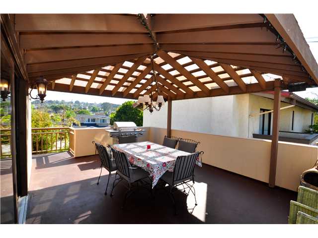 324 Clark St, Solana Beach, CA 92075 photo 9