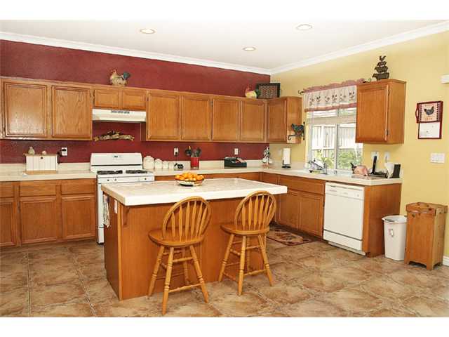 1226 Corte Zafiro, San Marcos, CA 92069 photo 3