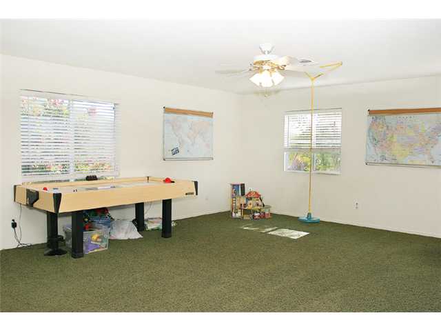 1226 Corte Zafiro, San Marcos, CA 92069 photo 11