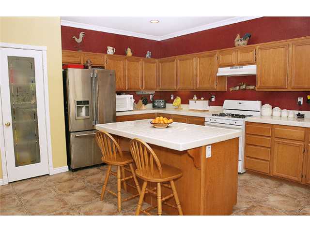 1226 Corte Zafiro, San Marcos, CA 92069 photo 4