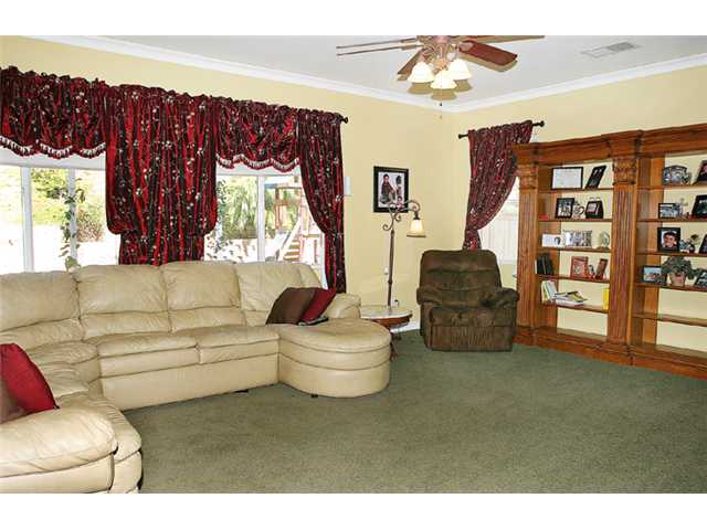 1226 Corte Zafiro, San Marcos, CA 92069 photo 7