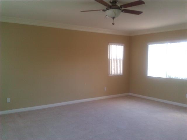 1066 Bells Dr, Oceanside, CA 92057 photo 14