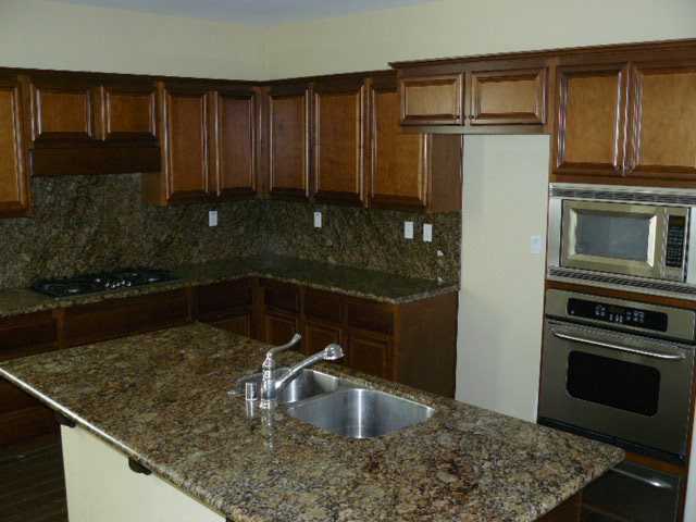 1164 Parkview Dr, Oceanside, CA 92057 photo 2
