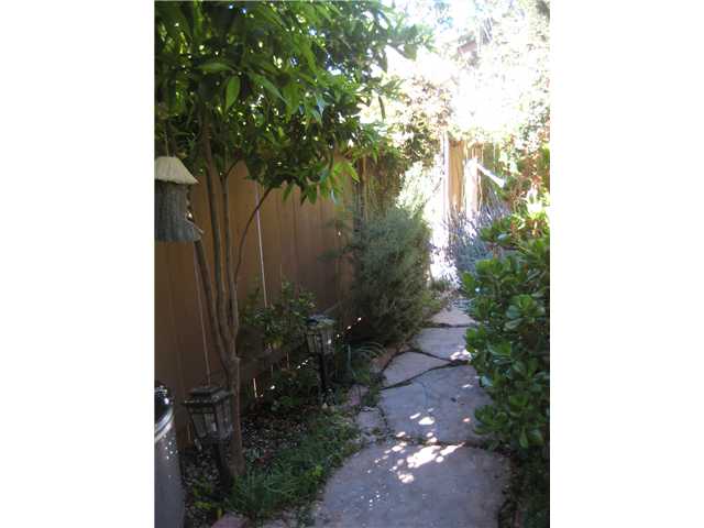 10279 Princess Sarit Way, Santee, CA 92071 photo 6