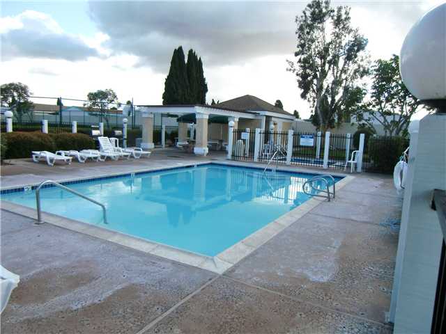 249 Riverview Way, Oceanside, CA 92057 photo 2
