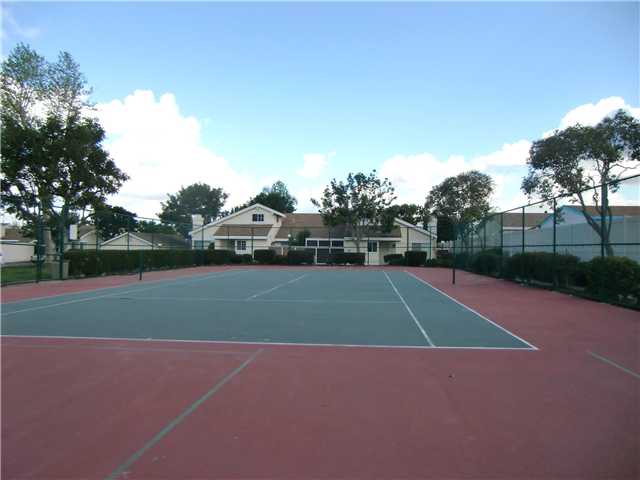 249 Riverview Way, Oceanside, CA 92057 photo 3