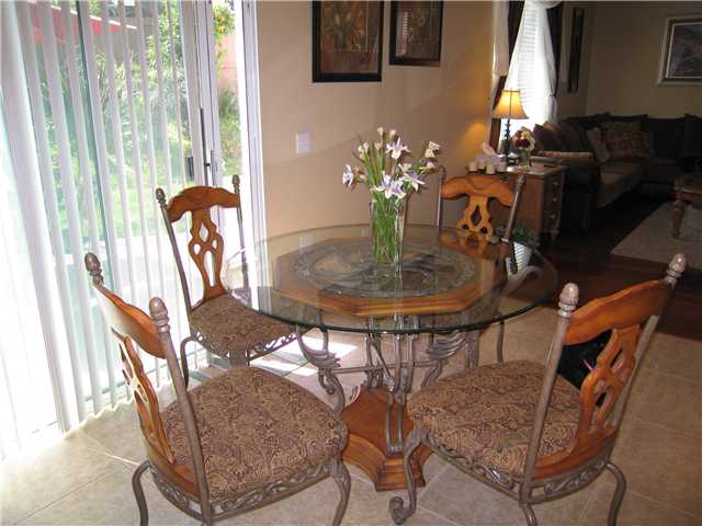 4313 Deer Valley Way, Oceanside, CA 92057 photo 7