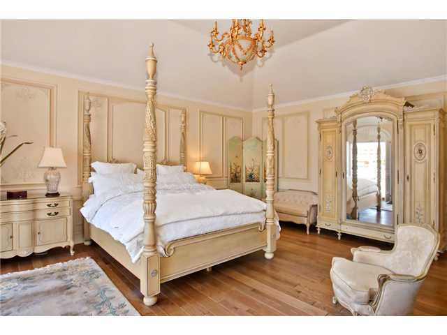 33 The Pt, Coronado, CA 92118 photo 16