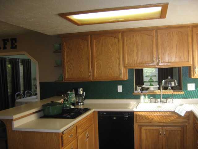 1351 Jefferson Ave, Escondido, CA 92027 photo 2