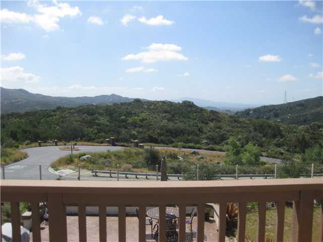10575 Laurel Path, Escondido, CA 92026 photo 5