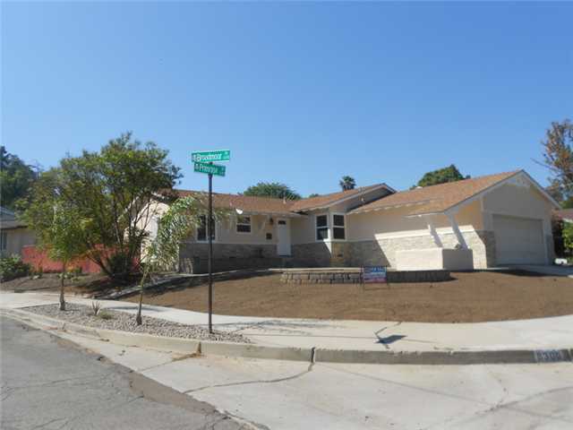 6300 Primrose Dr, La Mesa, CA 91942 photo 2