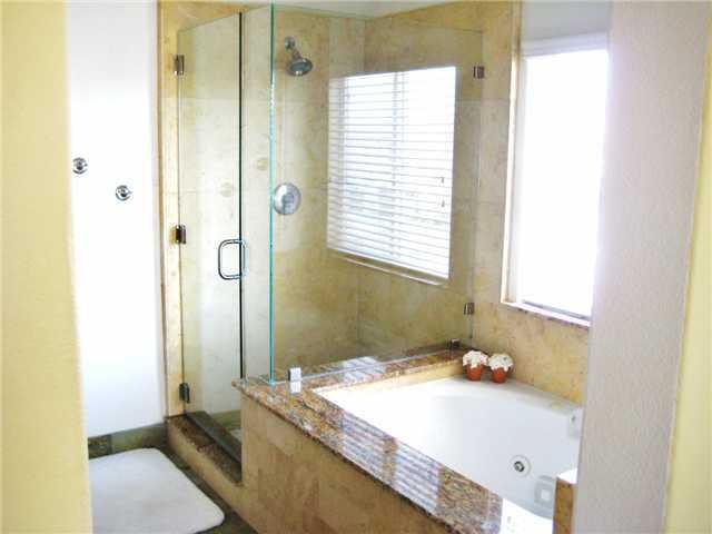 3215 Canyon View Dr, Oceanside, CA 92058 photo 6