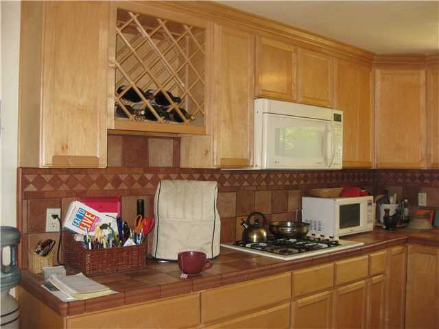 308 E Clemmens Ln, Fallbrook, CA 92028 photo 3